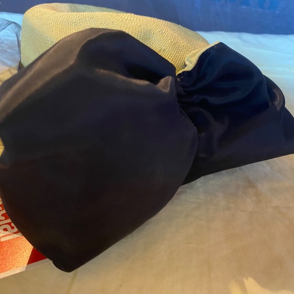 Vintage Ruth Alan Designs yellow with black netting and bow hat - Picture 3 of 5